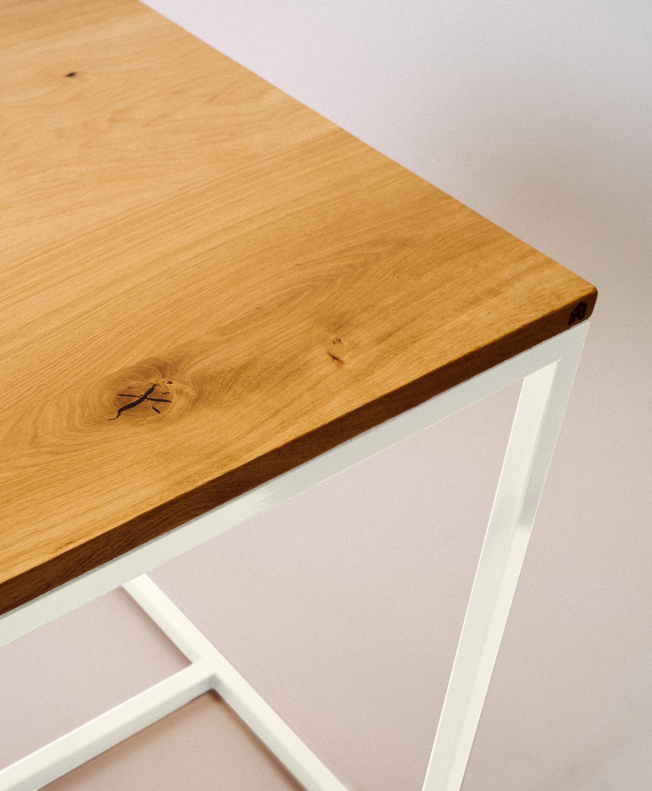 Kawentsmann Tisch "Talon" mit Mittelstrebe - Kawentsmann Digital GmbH