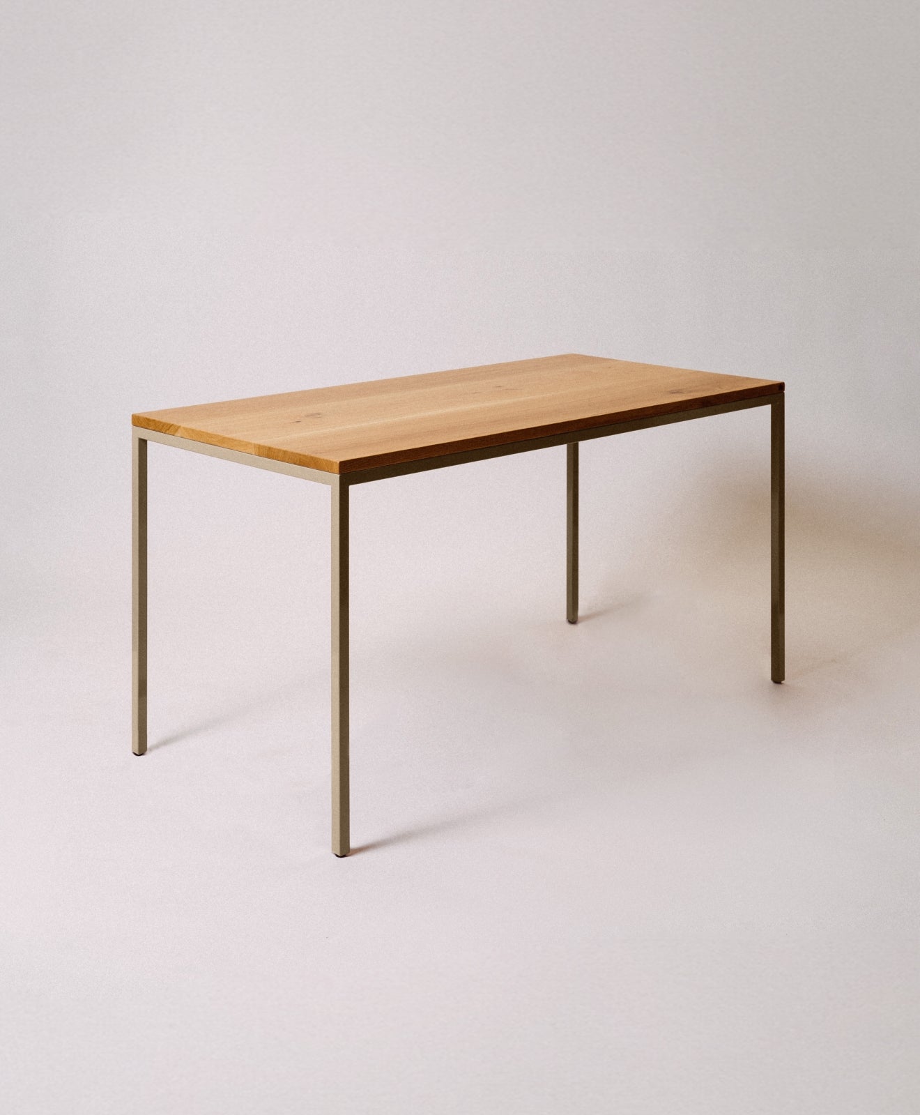 Kawentsmann Tisch "Talon" mit Vierfuß - Kawentsmann Digital GmbH