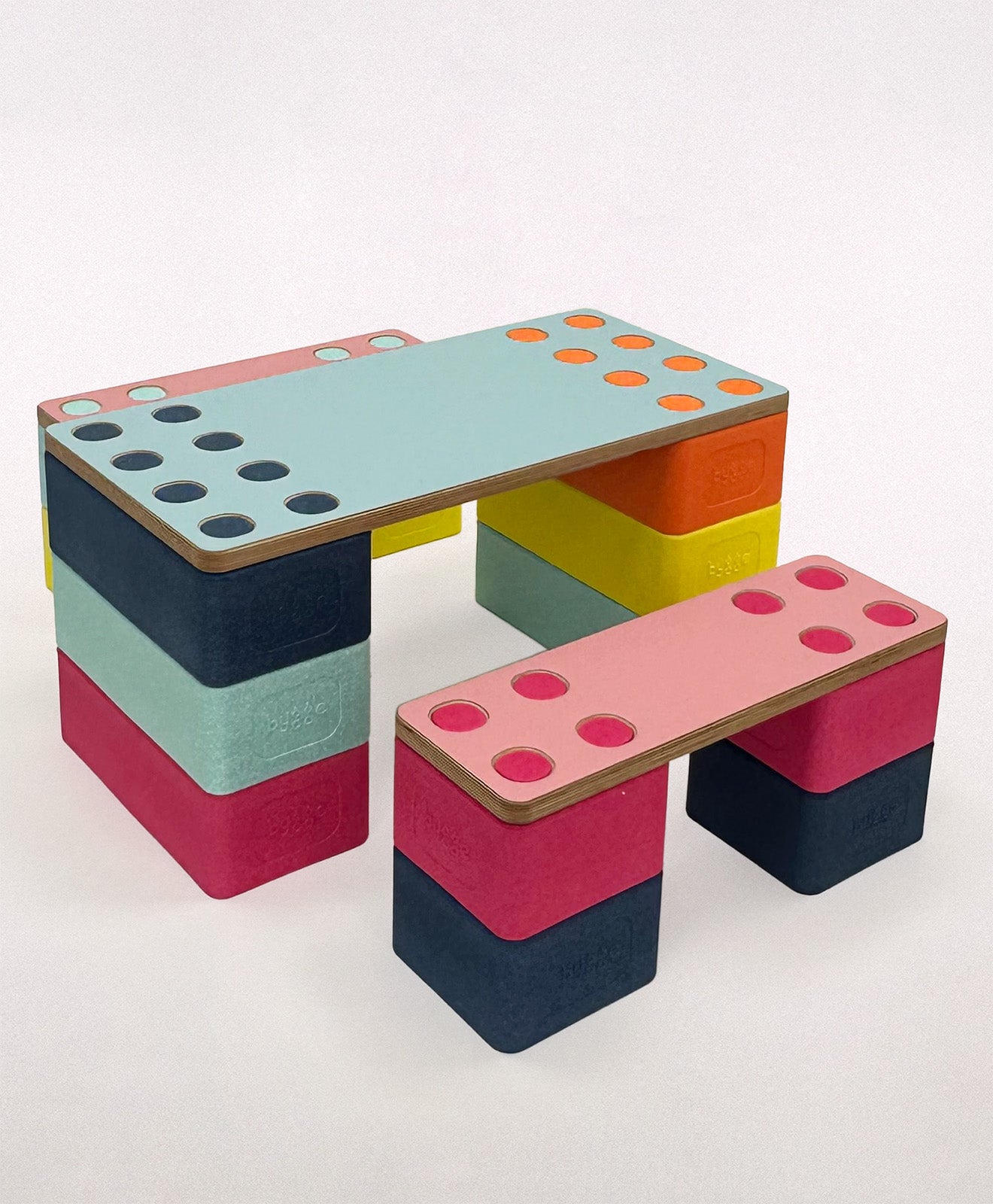 Holzbrett aus HPL-beschichtetem Multiplex passend für die bygge-Bausteine von Kawentsmann