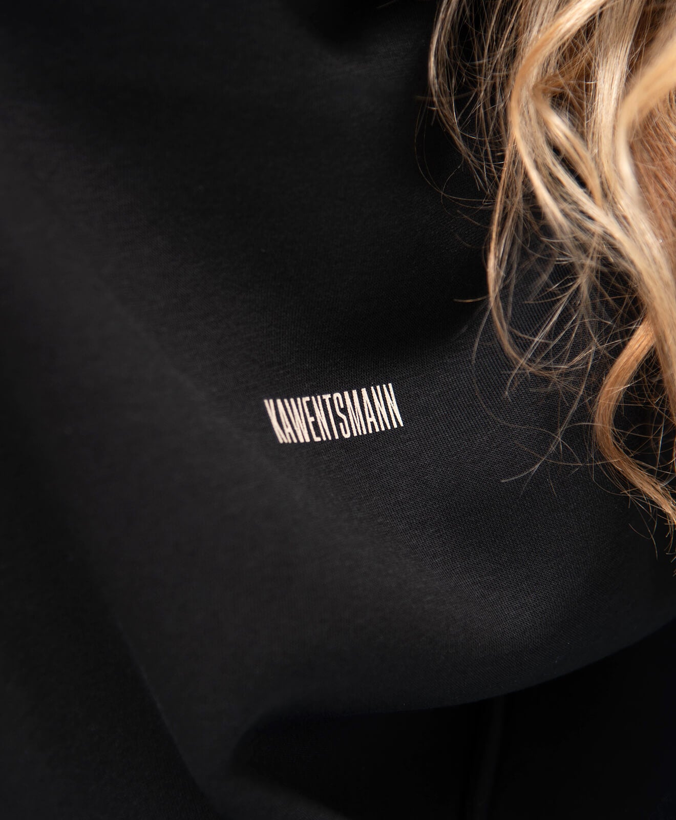 Hoodie Schwarz "Daily Grind"