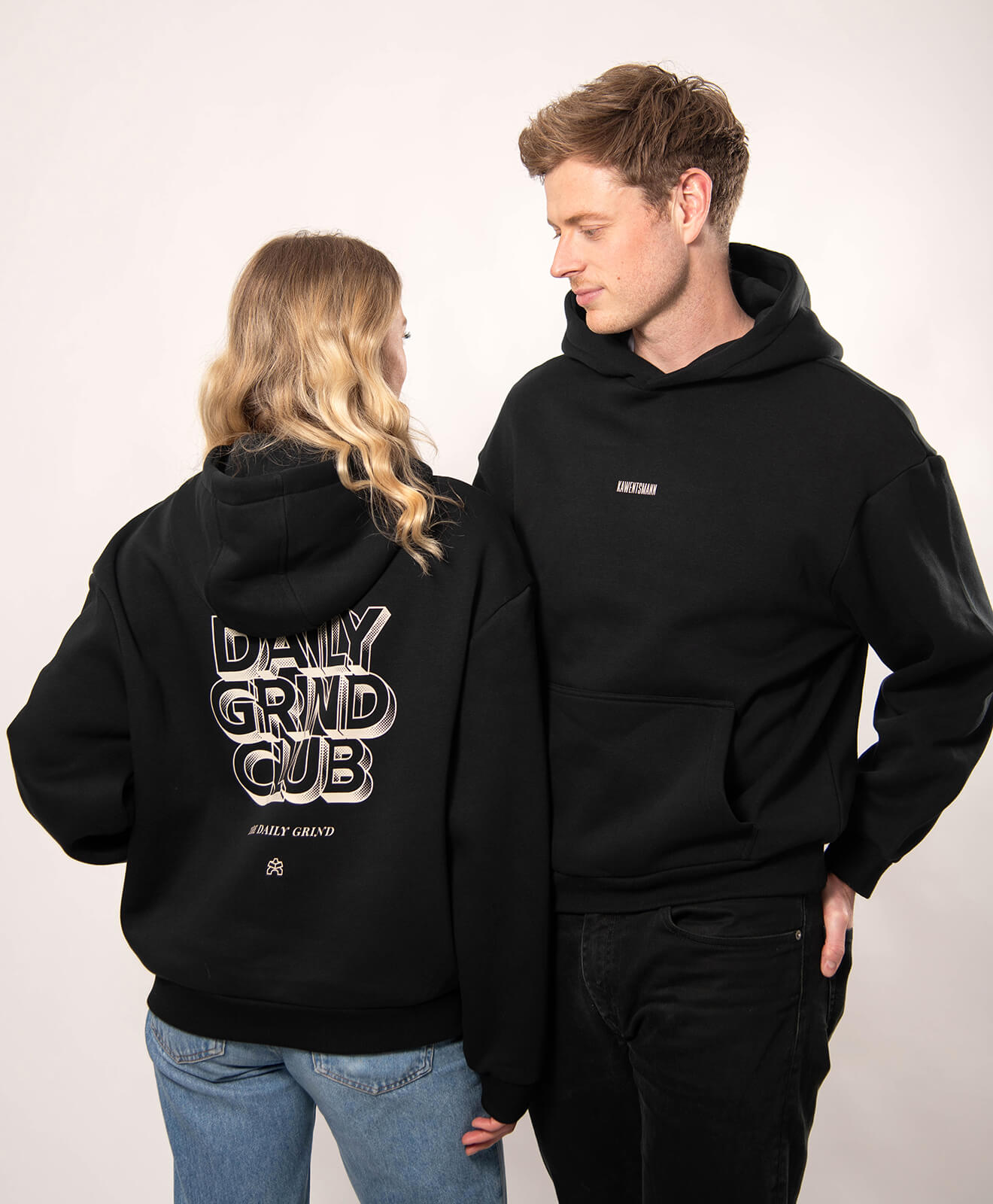 Hoodie Schwarz "Daily Grind"