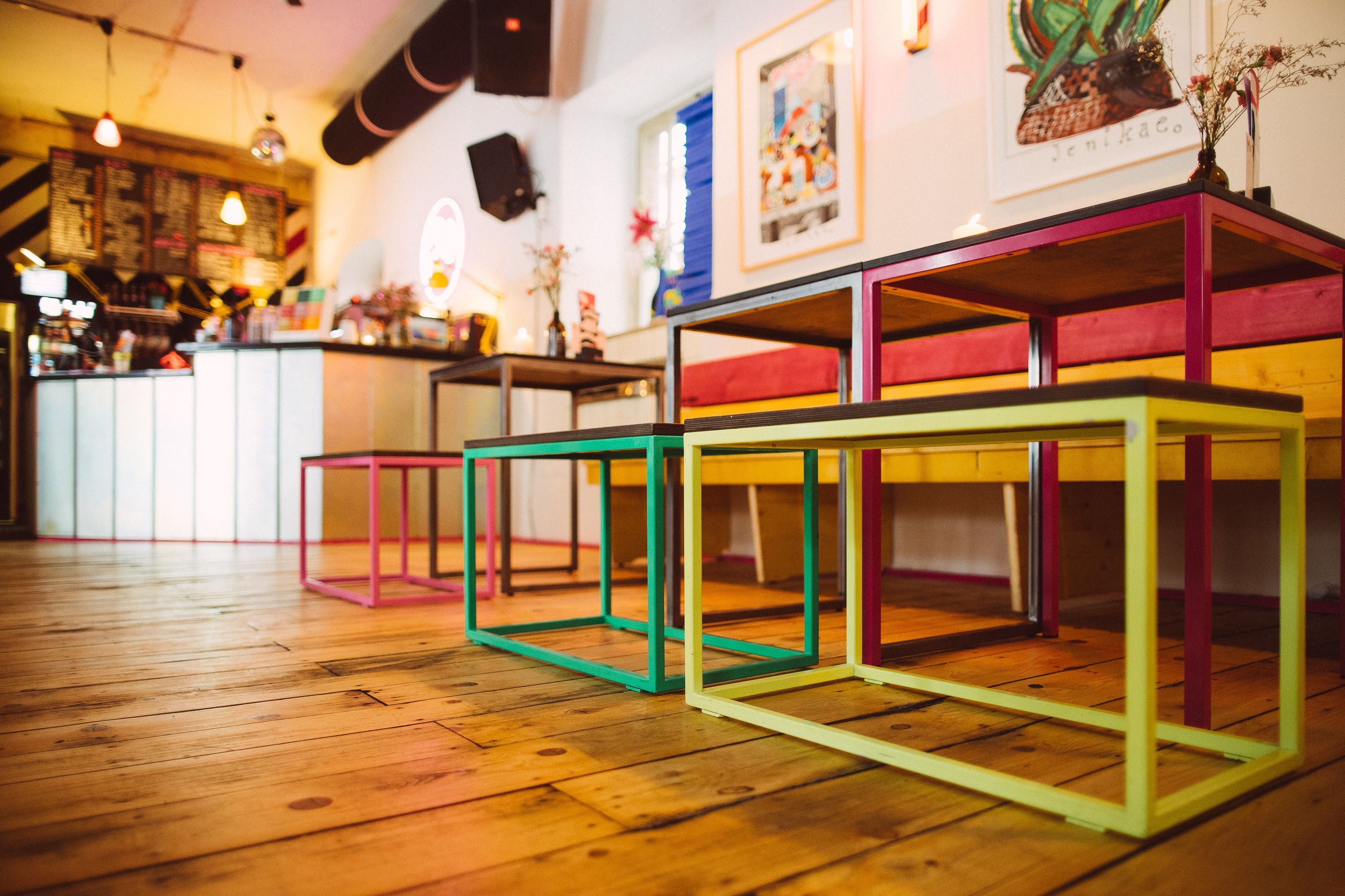 Café Fyal zur Darstellung der B2B-Projekte von KAWENTSMANN