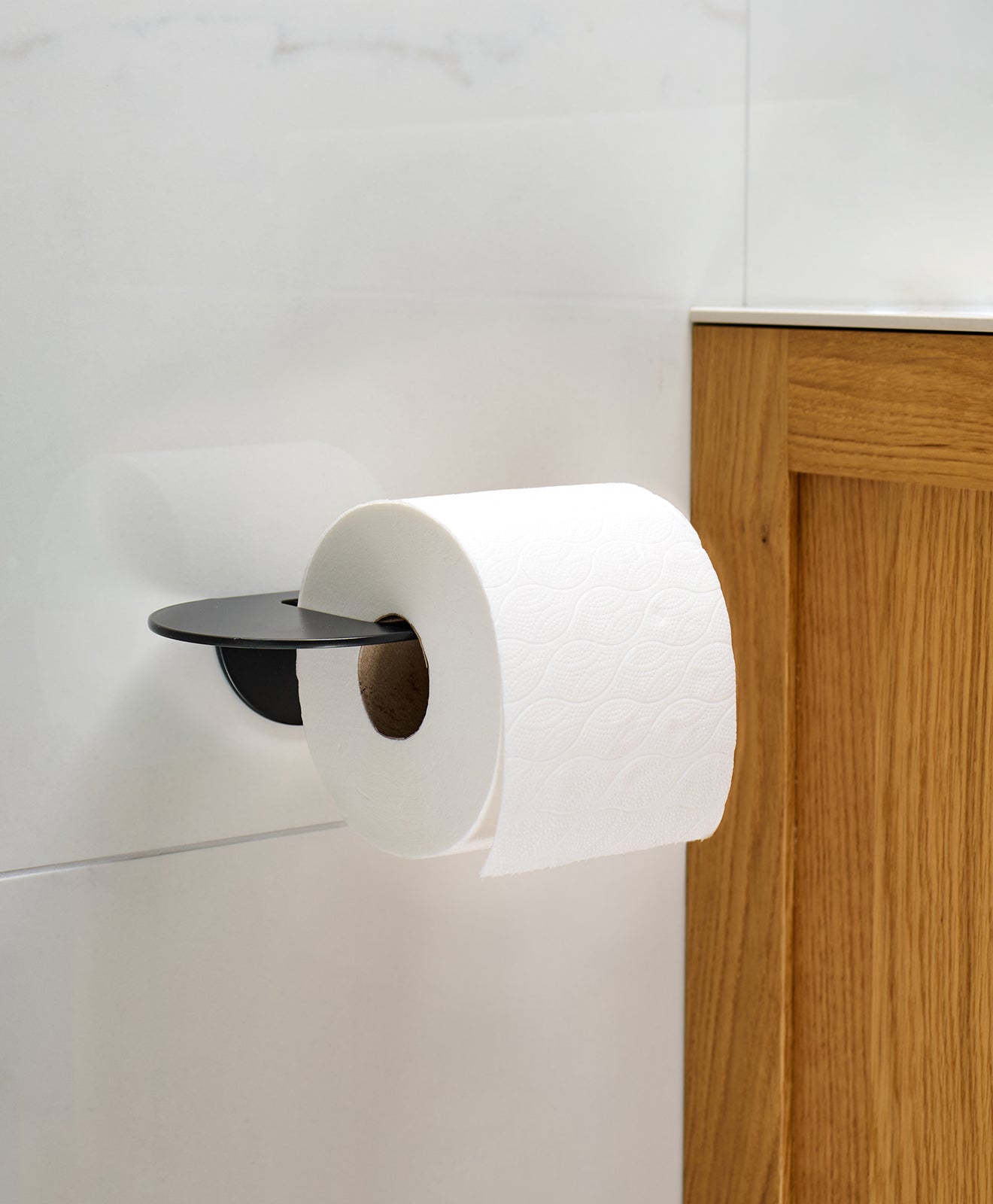 Toilettenpapierhalter ohne Bohren ORBI in Schwarz