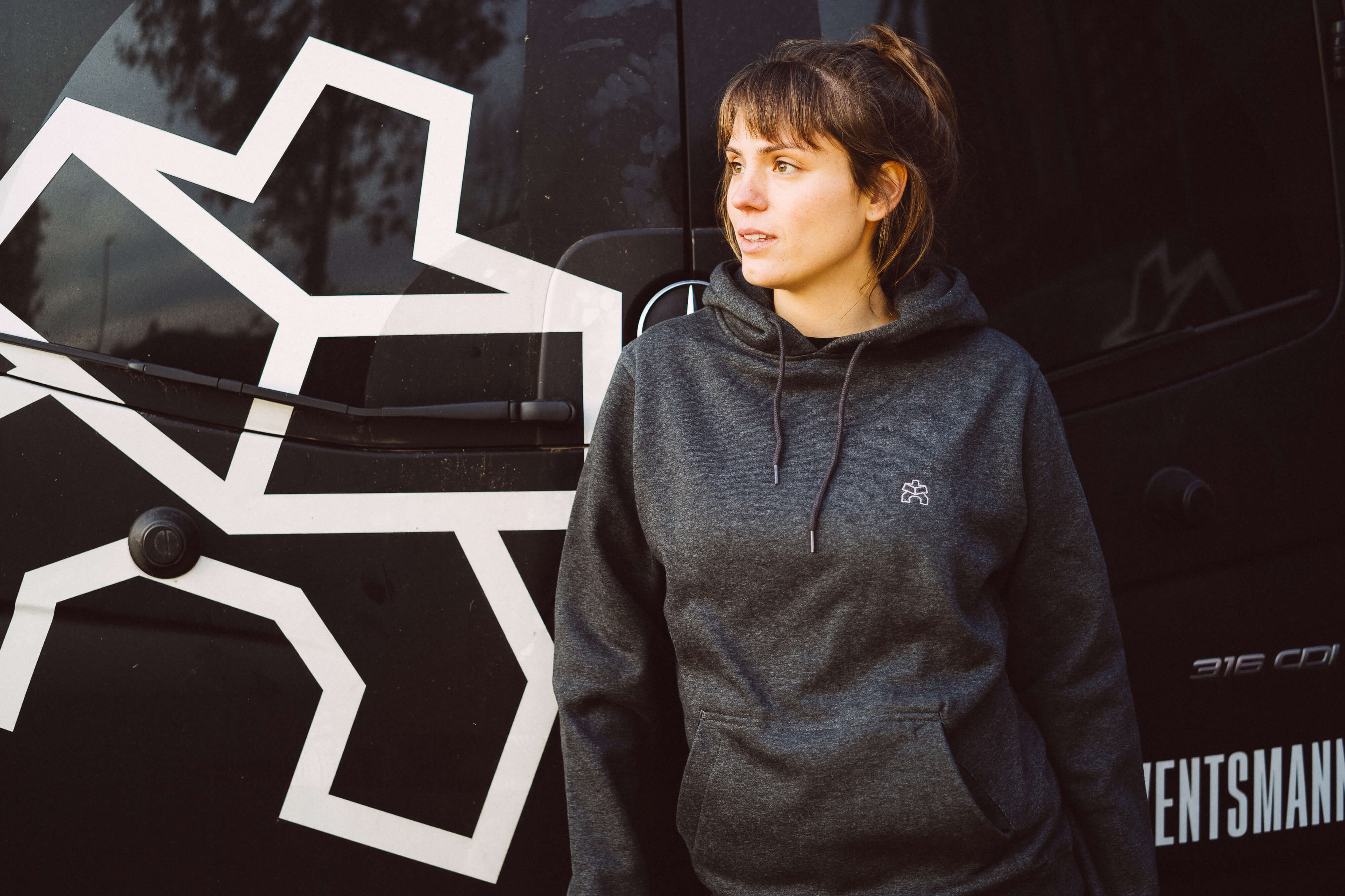 Kawentsmann Hoodie dunkelgrau meliert mit besticktem Logo