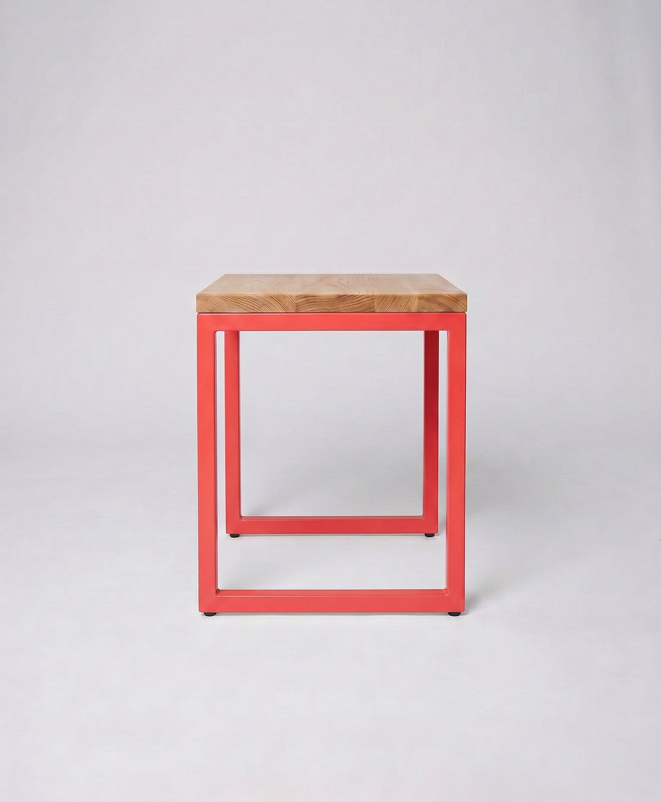 Hocker Holz Eiche & Metall TALON ohne Mittelstrebe von KAWENTSMANN