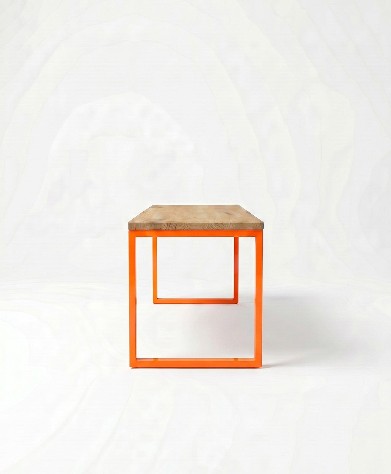 Sitzbank aus Holz & Stahl TALON ohne Mittelstrebe von KAWENTSMANN