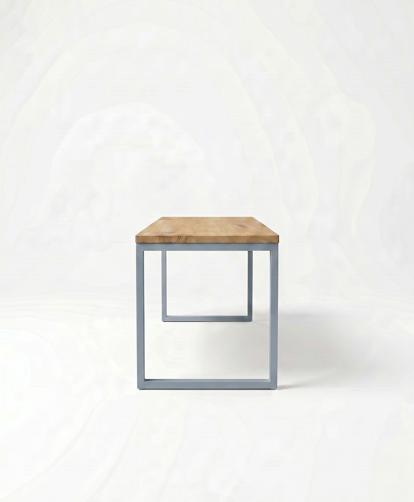 Sitzbank aus Holz & Stahl TALON ohne Mittelstrebe von KAWENTSMANN