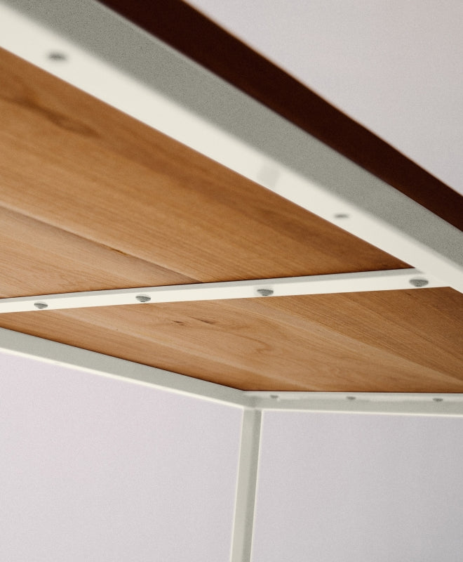 Kawentsmann Tisch "Talon" mit Mittelstrebe - Kawentsmann Digital GmbH