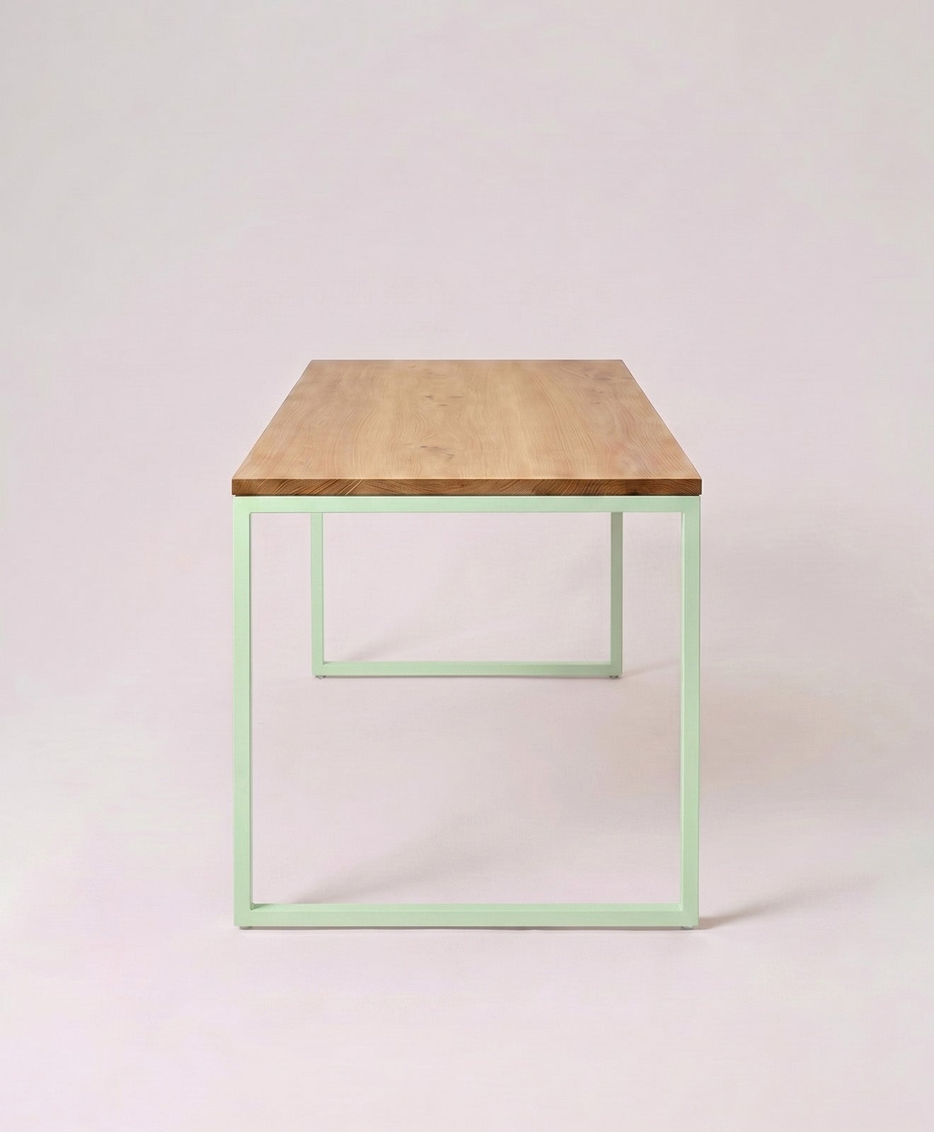 Esstisch Massivholz & Stahlgestell TALON ohne Mittelstrebe von KAWENTSMANN