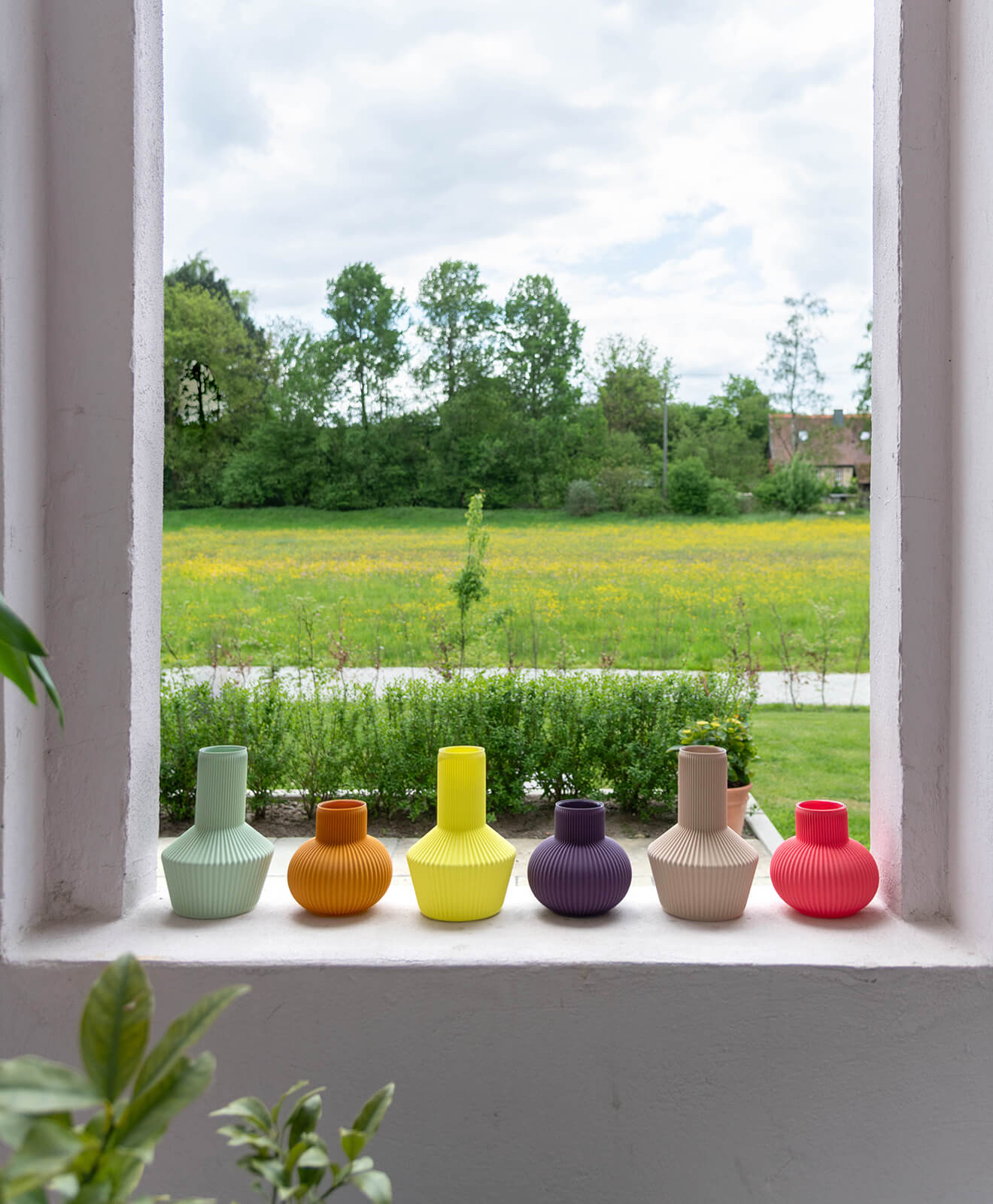 Vase 3D Druck von Kawentsmann in Kooperation mit Recozy LIV & LOU in allen Farben nebeneinander