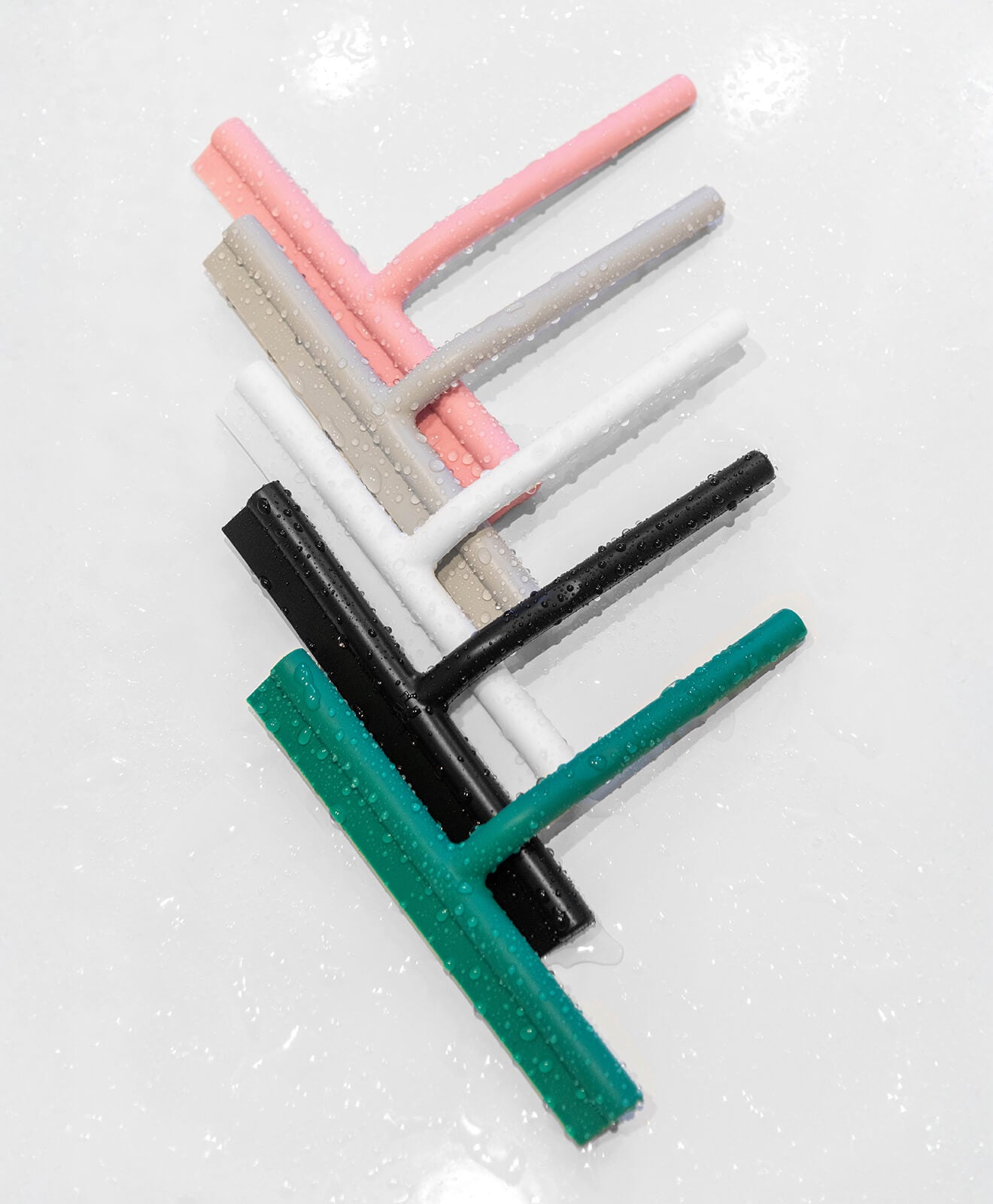 Abzieher aus Silikon für Bad und mehr von KAWENTSMANN alle Farben nebeneinander