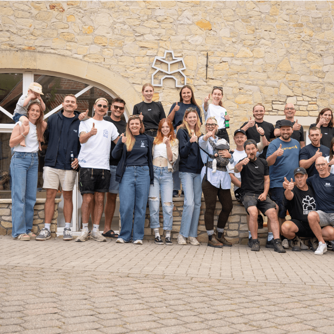 Das Team von Kawentsmann zur Veranschaulichung des Stellenangebots Social Media Manager*in