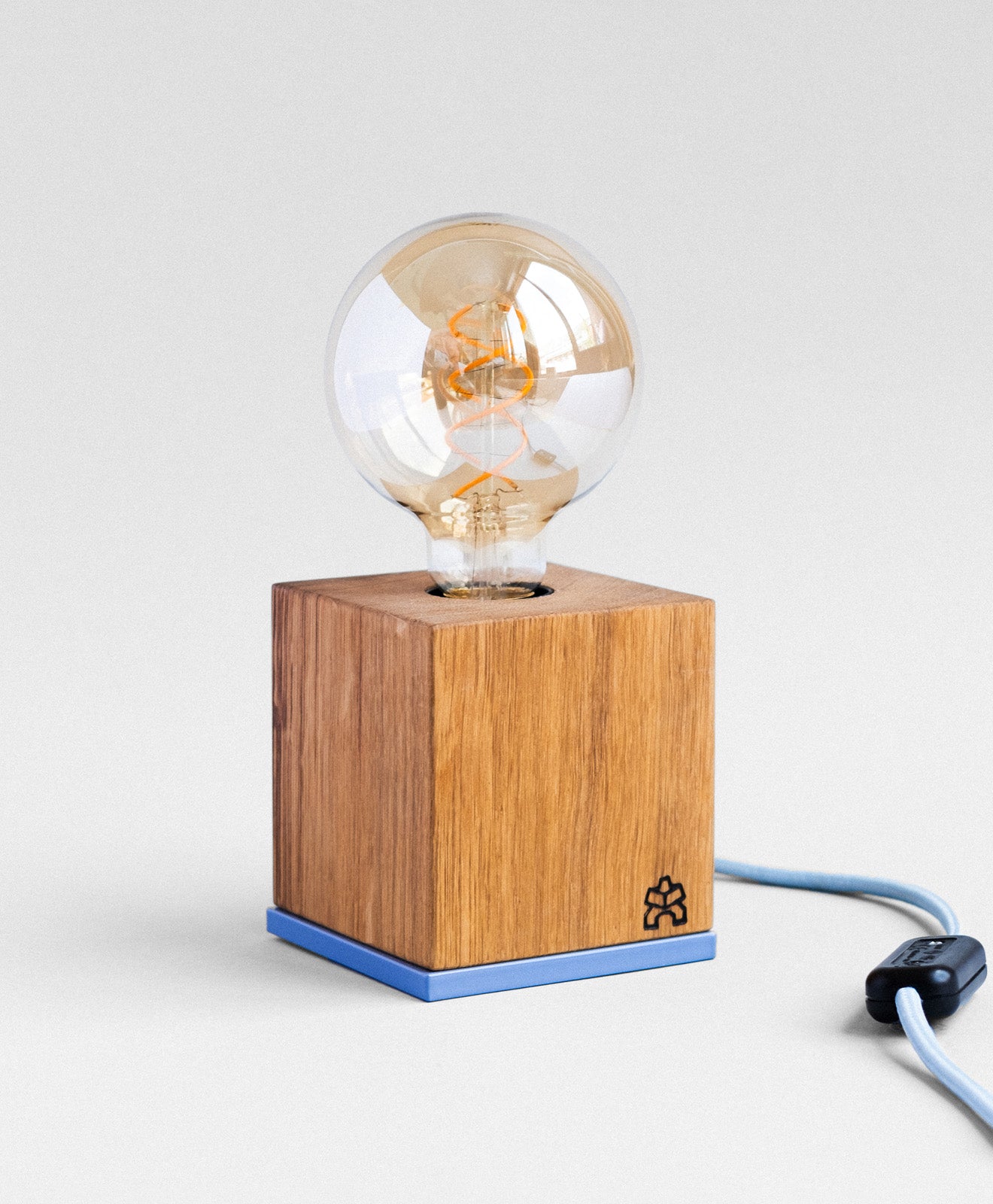 Tischlampe Holz LORENZ - Kawentsmann Digital GmbH