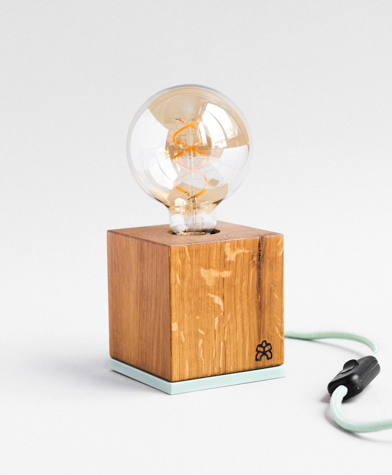 Tischlampe Holz LORENZ - Kawentsmann Digital GmbH