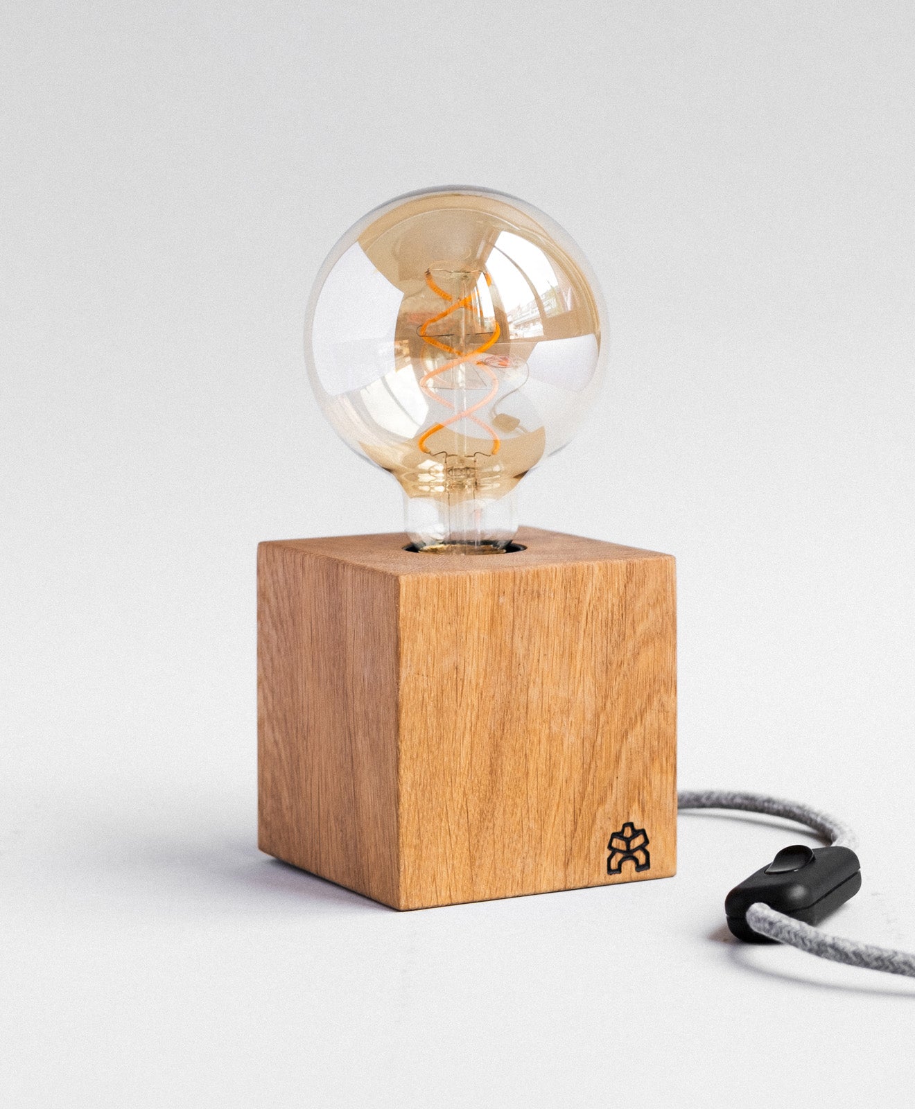 Tischlampe Holz LORENZ - Kawentsmann Digital GmbH