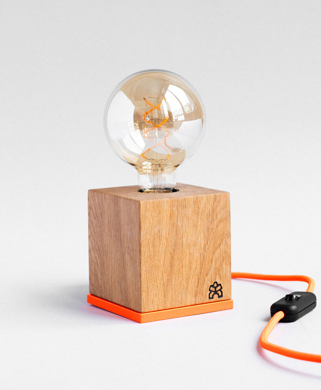 Tischlampe Holz LORENZ - Kawentsmann Digital GmbH