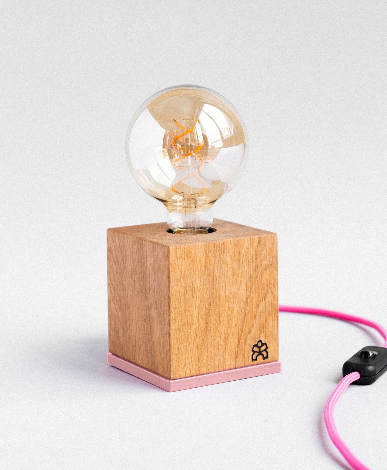 Tischlampe Holz LORENZ - Kawentsmann Digital GmbH