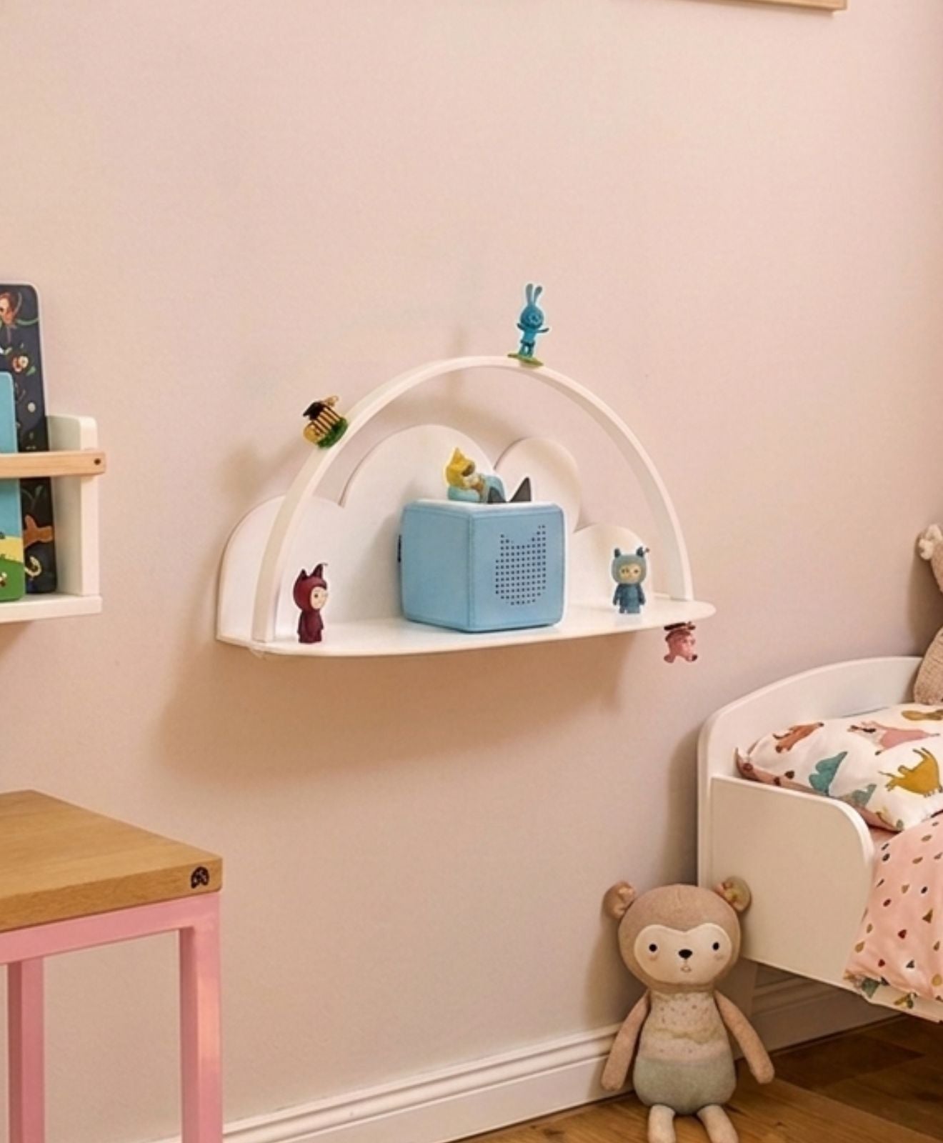 Wand-Regal für die Toniebox Wolke Weiß im Kinderzimmer