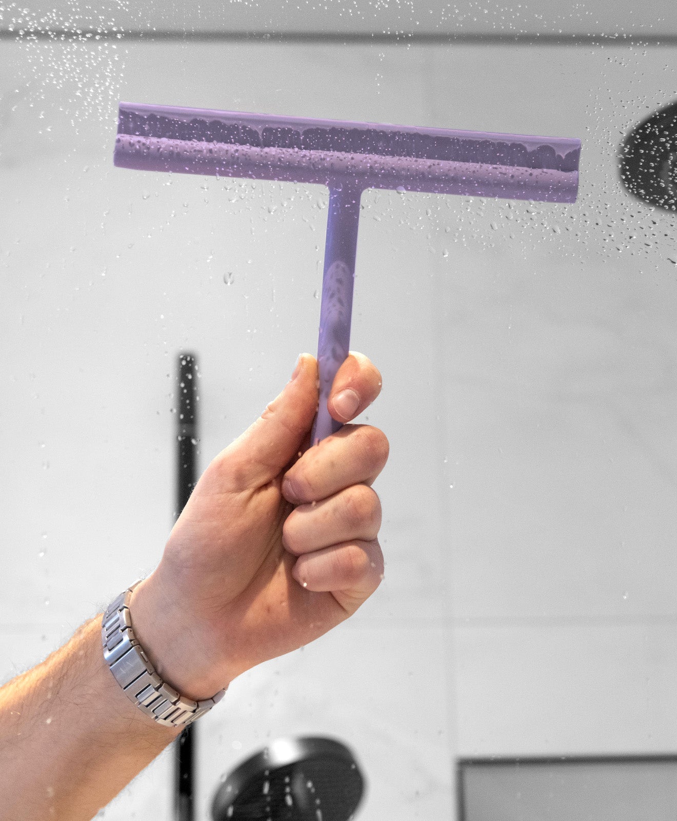 Abzieher aus Silikon für Bad und mehr von KAWENTSMANN in Lila