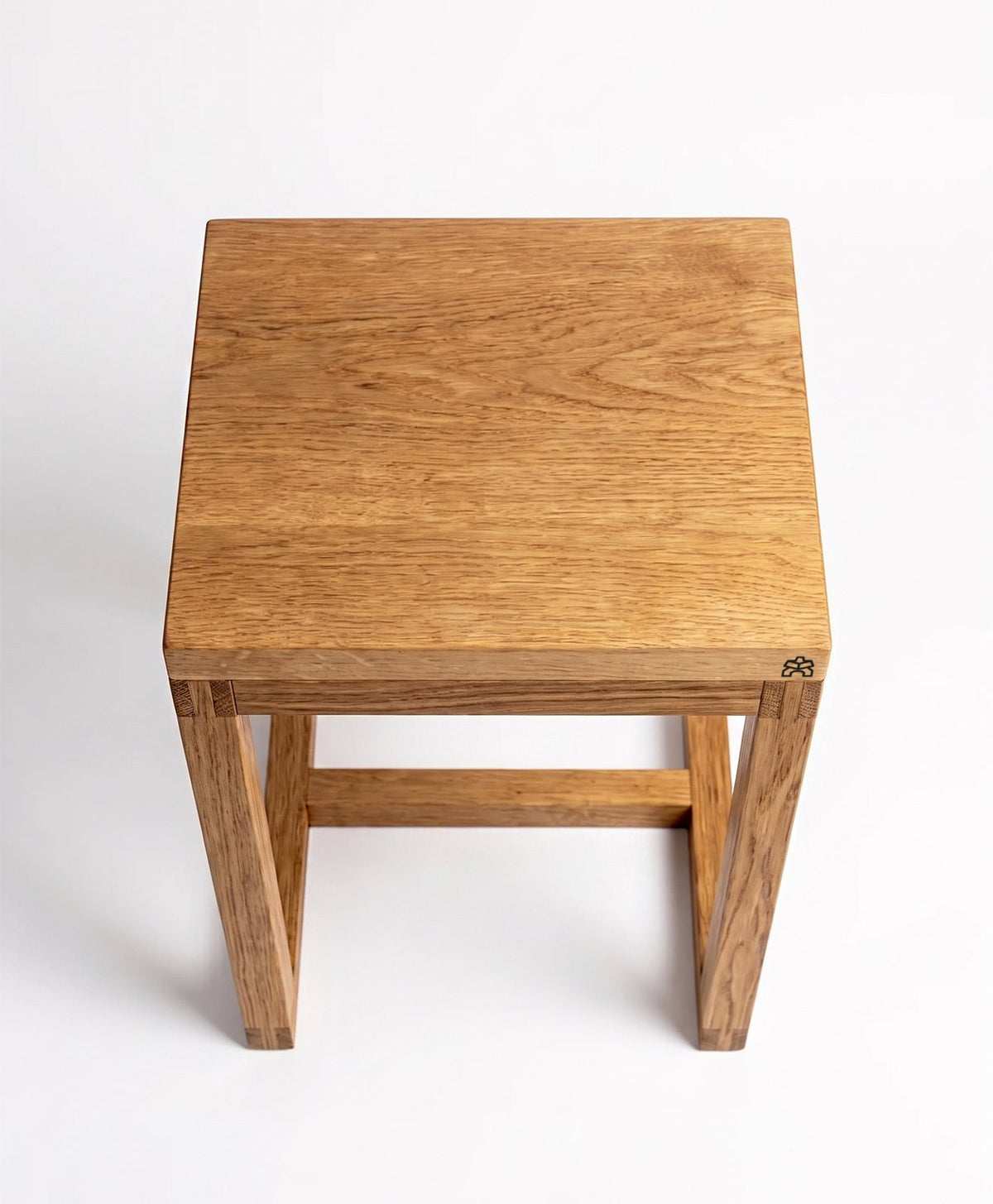 Hocker Massivholz Eiche - Ansicht von oben mit Holzmaserung