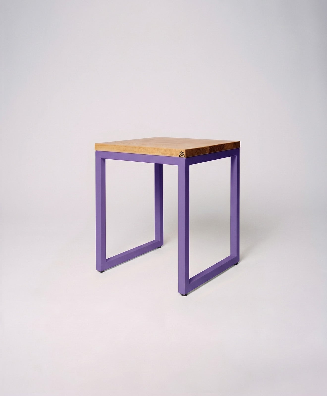 Hocker Holz Eiche & Metall TALON ohne Mittelstrebe von KAWENTSMANN