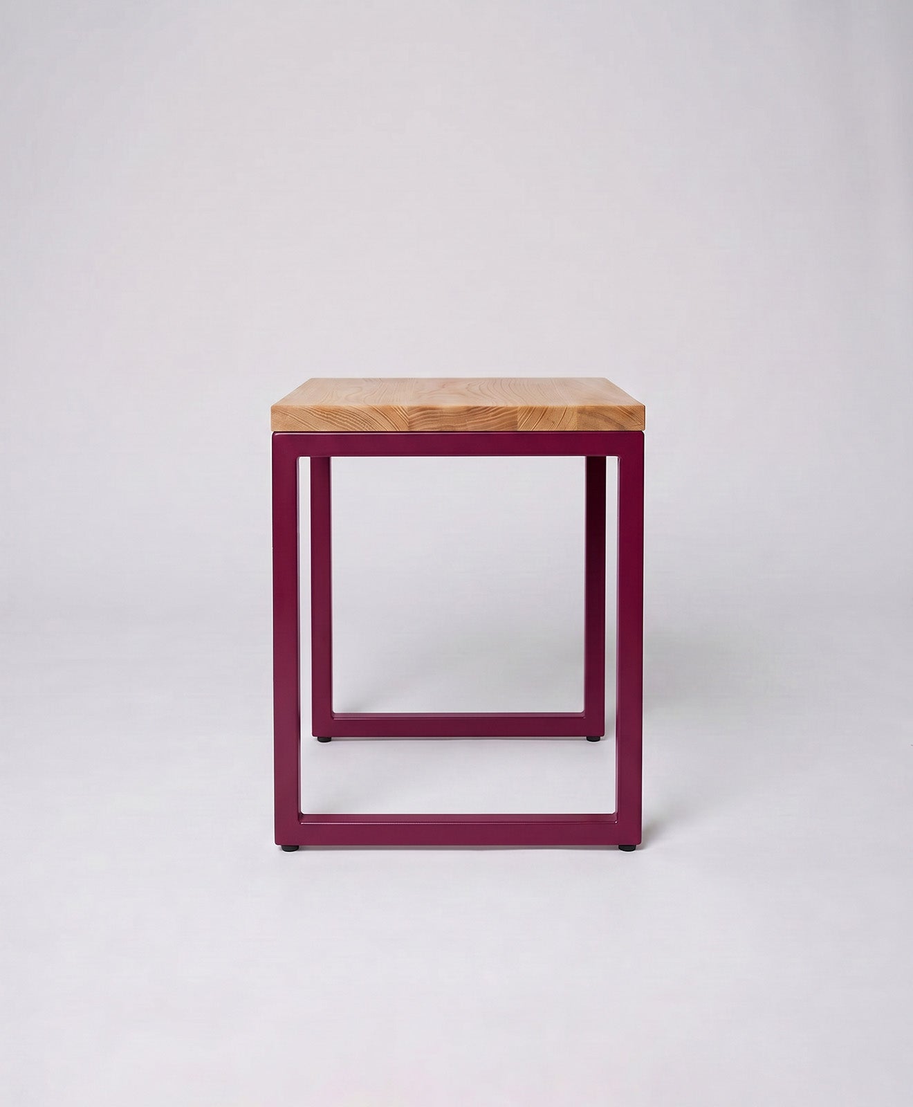 Hocker Holz Eiche & Metall TALON ohne Mittelstrebe von KAWENTSMANN