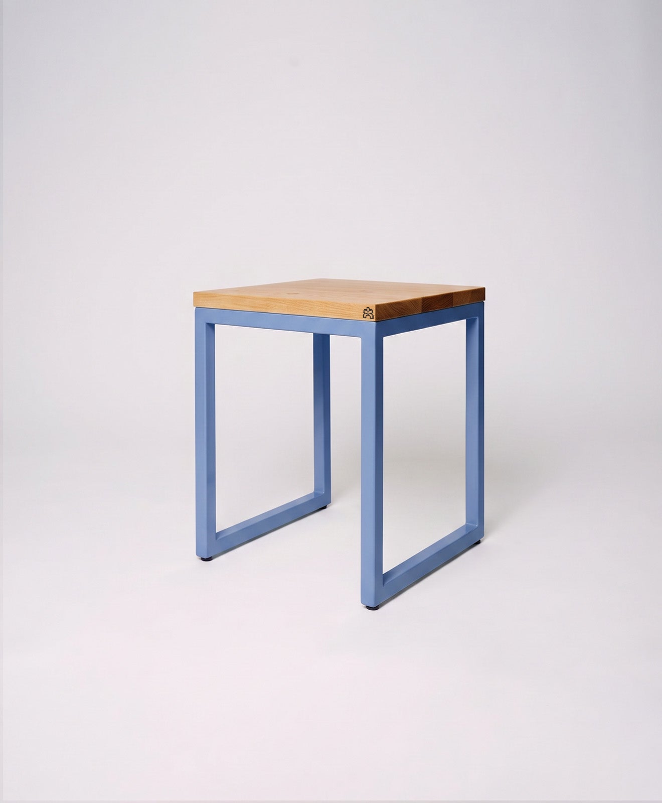 Hocker Holz Eiche & Metall TALON ohne Mittelstrebe von KAWENTSMANN