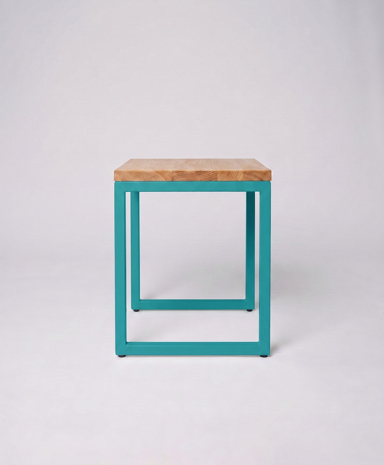 Hocker Holz Eiche & Metall TALON ohne Mittelstrebe von KAWENTSMANN