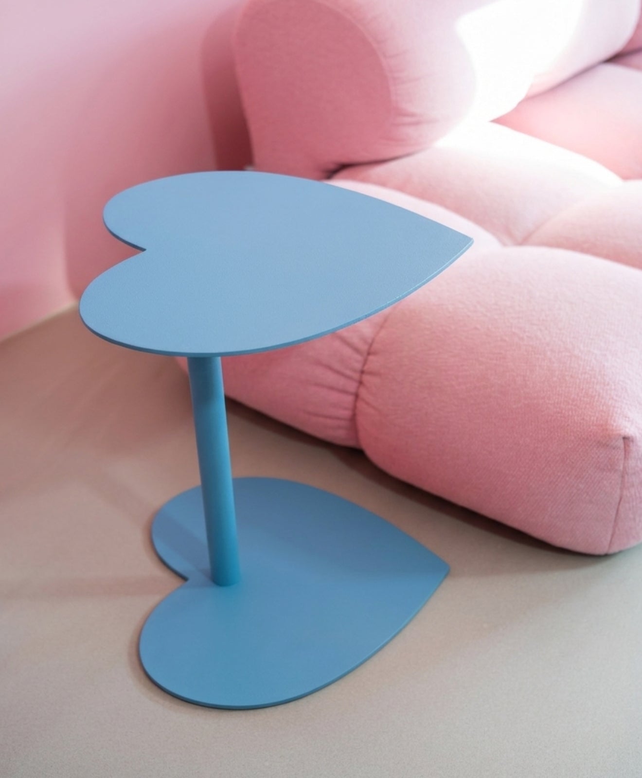 Beistelltisch | Couchtisch aus Metall AMOR im Wohnzimmer
