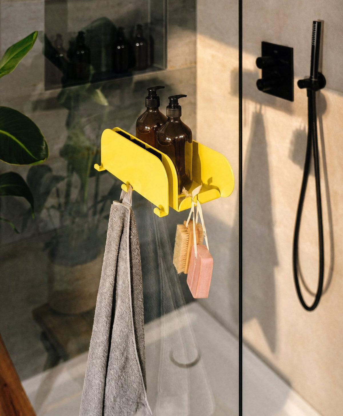 Duschablage ohne Bohren mit Magnet ORBI Dock am Duschglas in Schwefelgelb RAL 1016