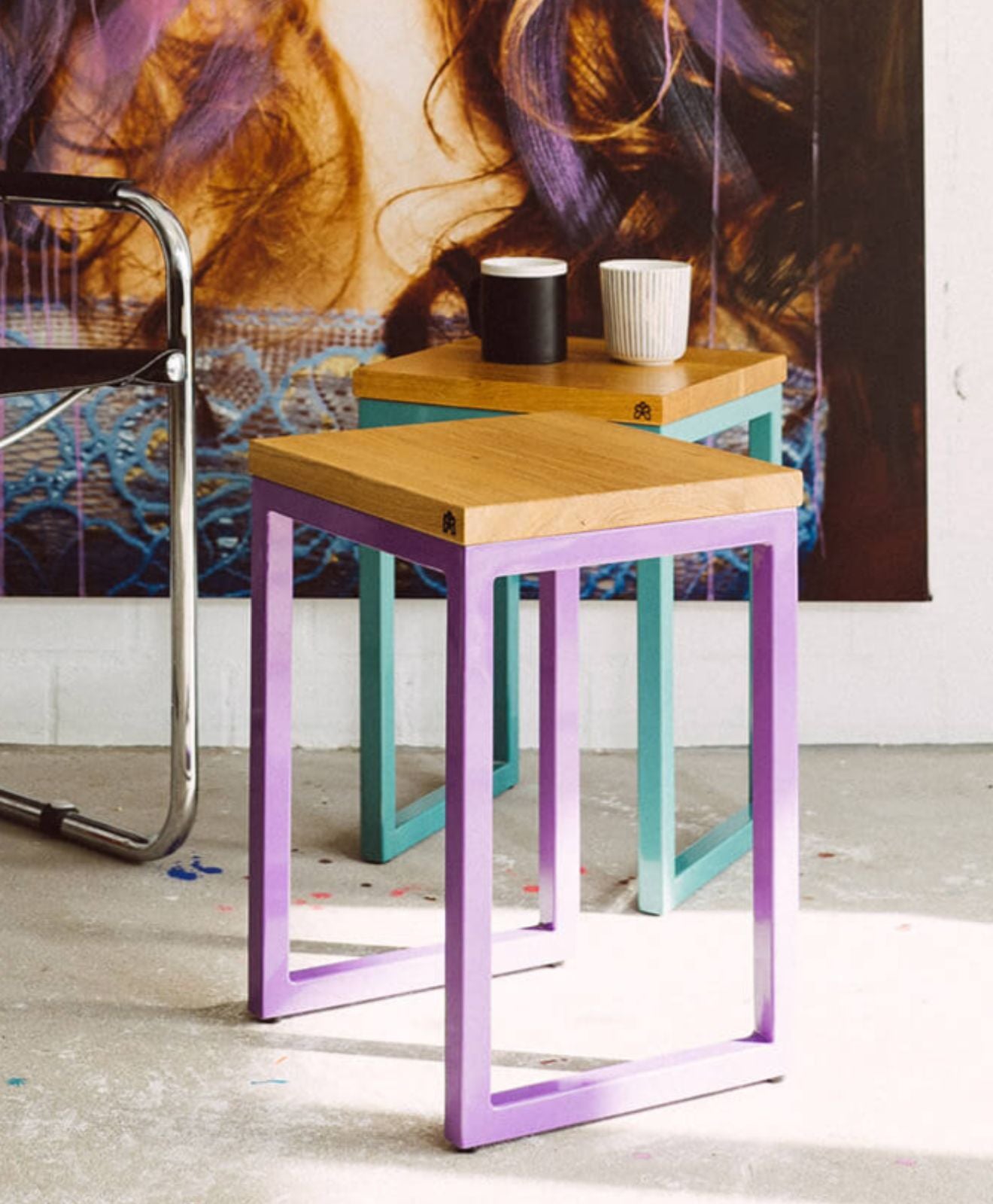 Hocker aus Holz (Eiche) mit Stahlgestell von Kawentsmann als Hocker oder Beistelltisch