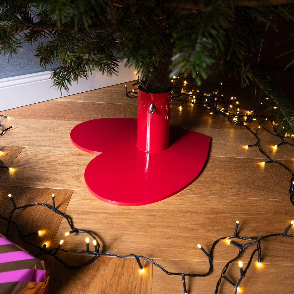 Weihnachtsbaumständer HERZ-Form kaufen