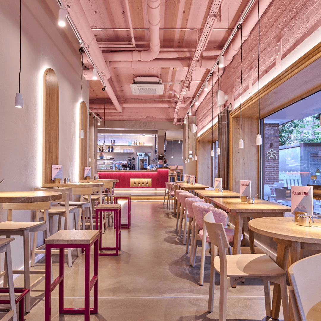 Gastbereich unseres KAWENTSMANNs Café & Tagesbar in Münsters Innenstadt