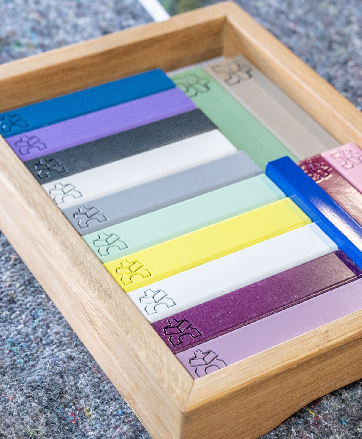 Muster der Farben für die Pulverbeschichtung
