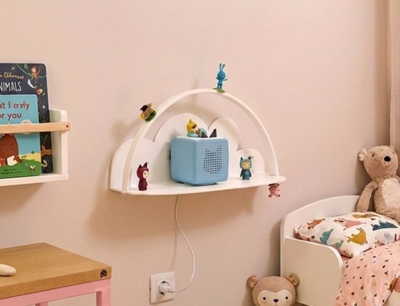 Tonie Regal Wolke für die Wand mit Platz für Tonies, Musikbox & Ladestation
