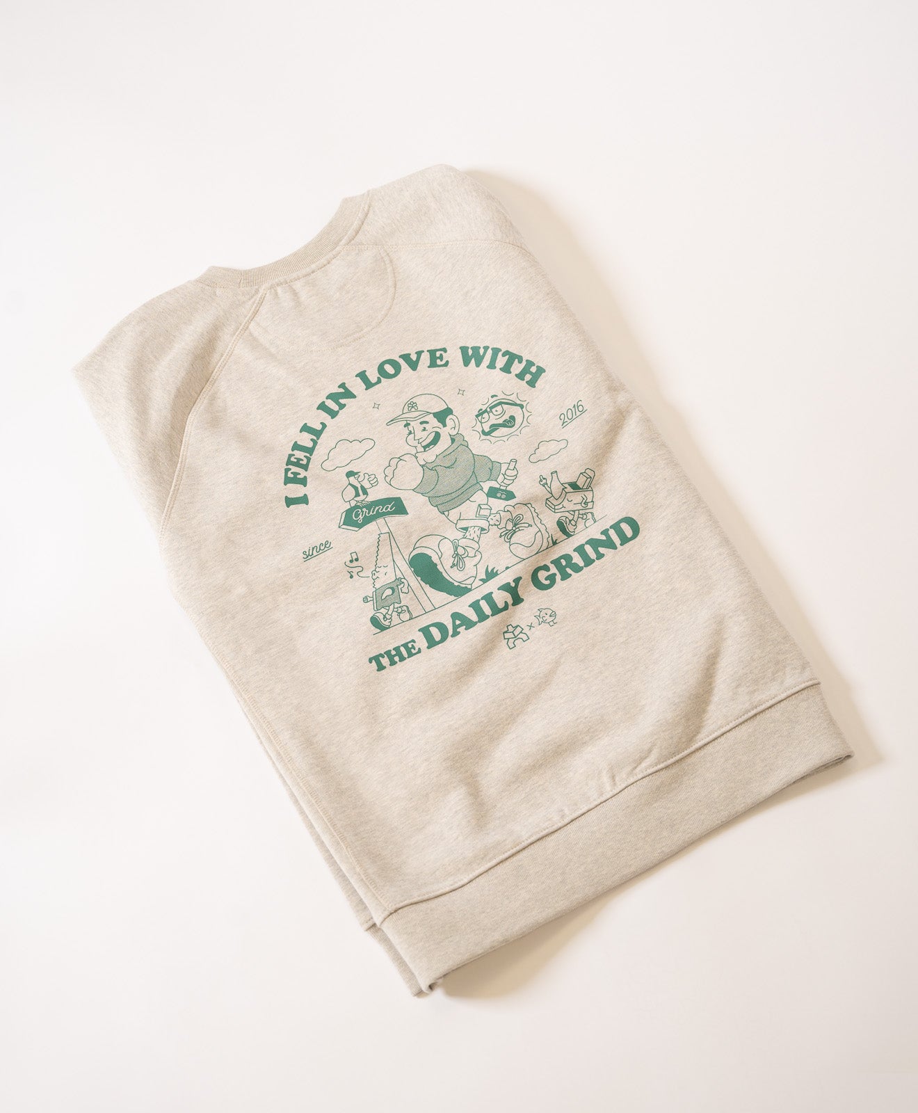 Sweatshirt in Grau Daily Grind Rücken
