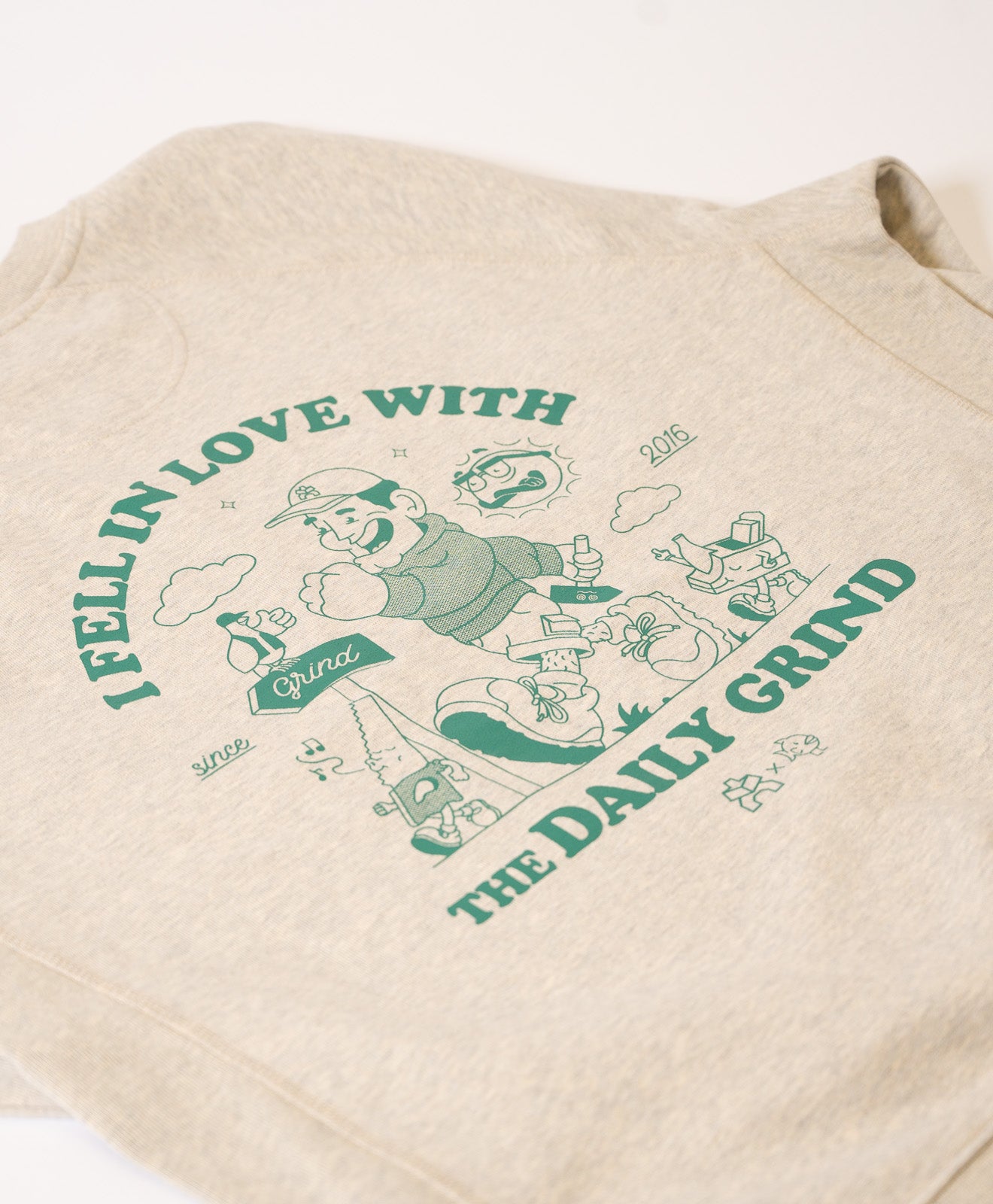 Sweatshirt in Grau Daily Grind Detail hinten