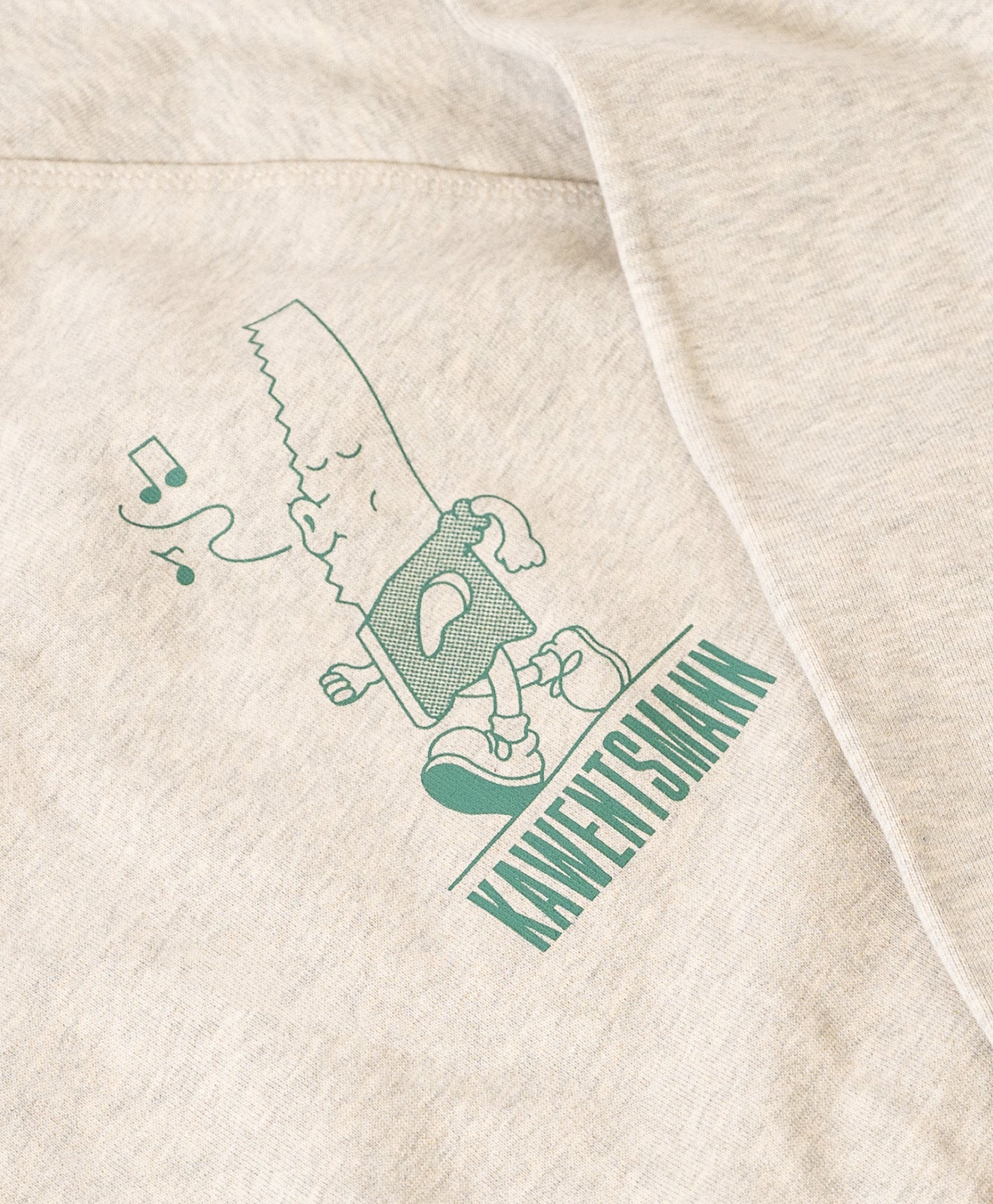 Sweatshirt in Grau Daily Grind Detail Vorne