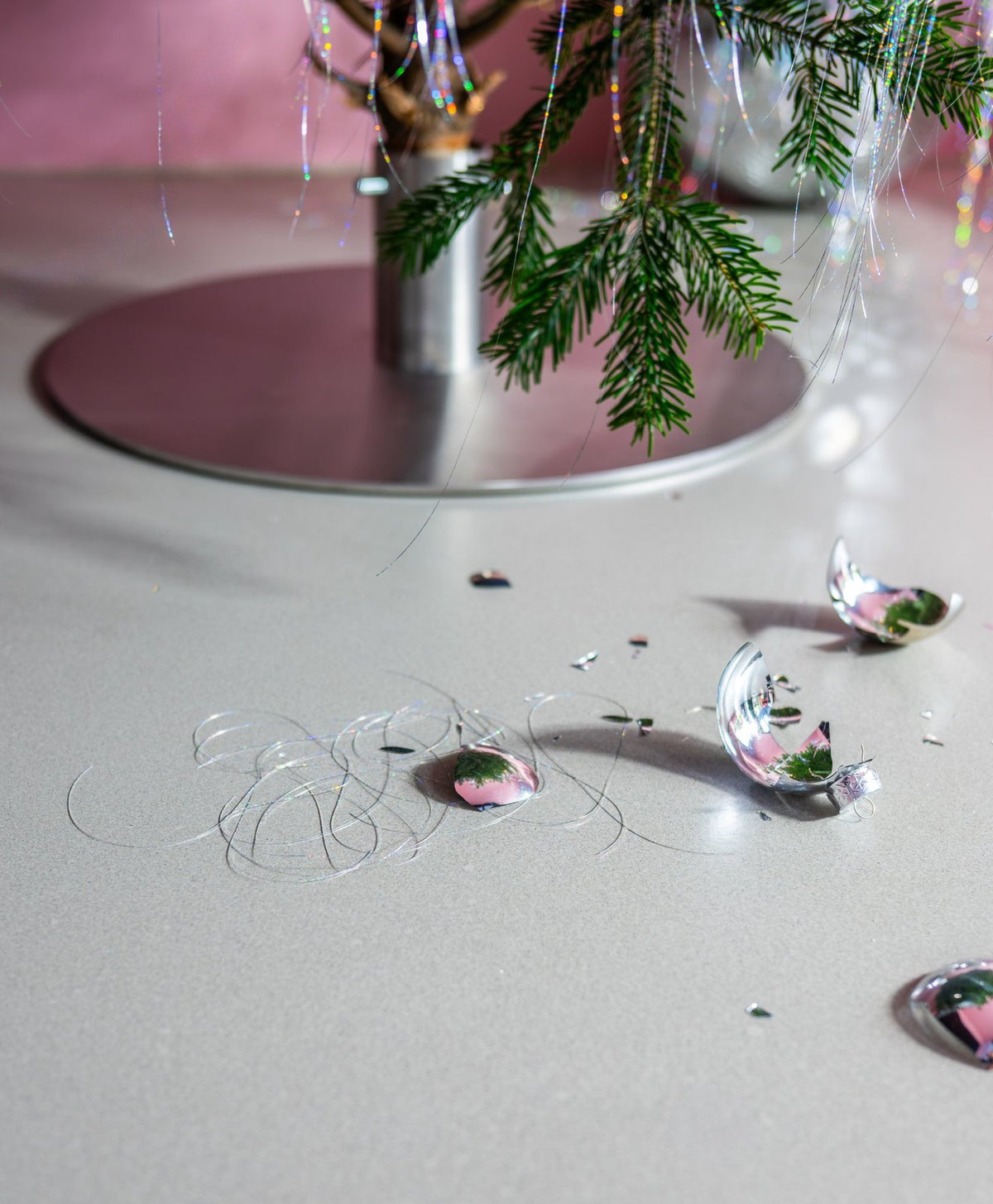 Weihnachtsbaumständer ORBI Edelstahl nach dem Fest